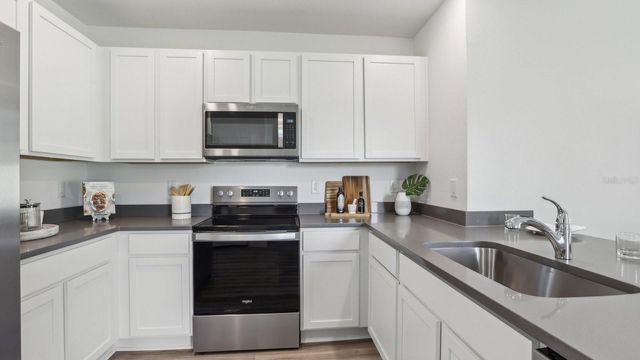 32447 WEATHERED OAK DRIVE, Wesley Chapel, FL 33543