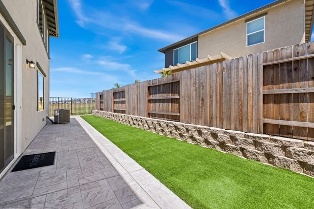 4714 Cantrell Dr, Folsom, CA 95630
