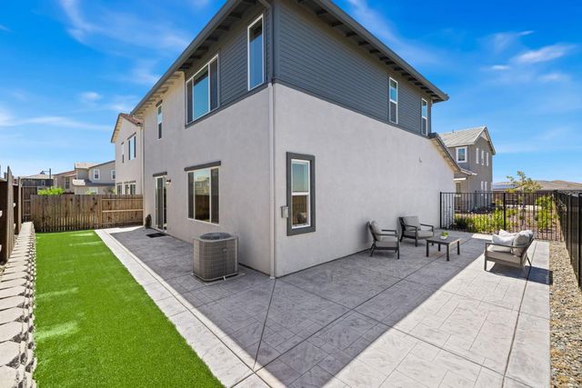 4714 Cantrell Dr, Folsom, CA 95630