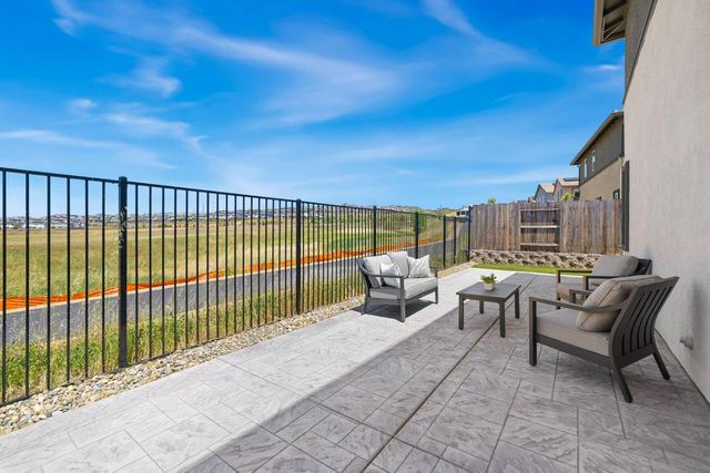 4714 Cantrell Dr, Folsom, CA 95630