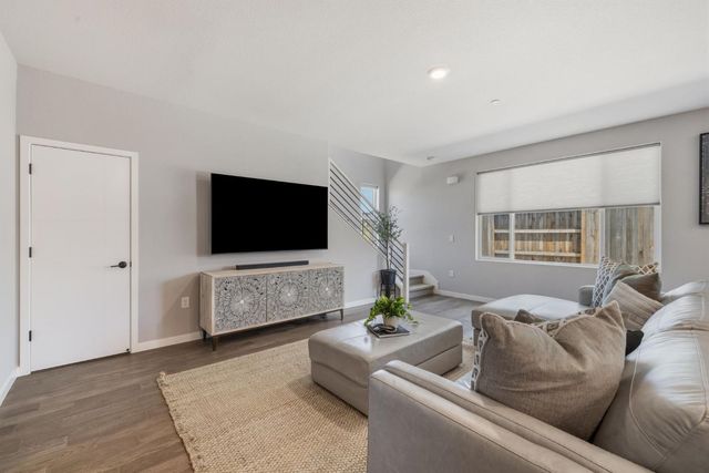 4714 Cantrell Dr, Folsom, CA 95630