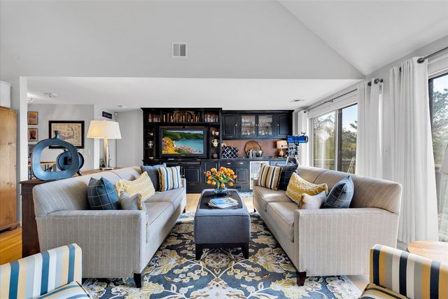 87 Rockledge Drive, North Falmouth, MA 02556
