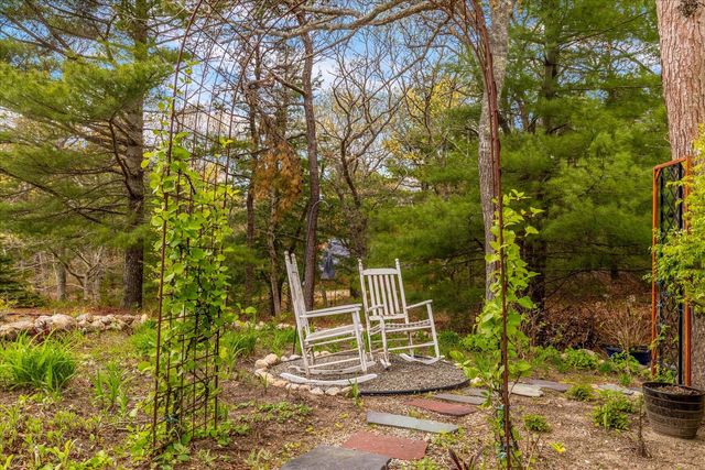 87 Rockledge Drive, North Falmouth, MA 02556