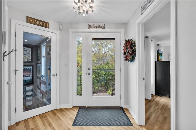 87 Rockledge Drive, North Falmouth, MA 02556