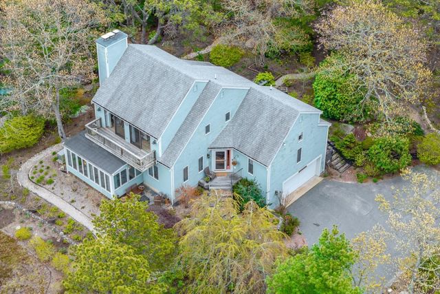 87 Rockledge Drive, North Falmouth, MA 02556