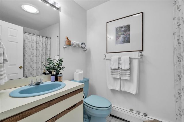 87 Rockledge Drive, North Falmouth, MA 02556