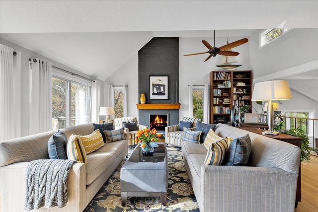 87 Rockledge Drive, North Falmouth, MA 02556