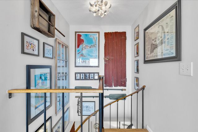 87 Rockledge Drive, North Falmouth, MA 02556