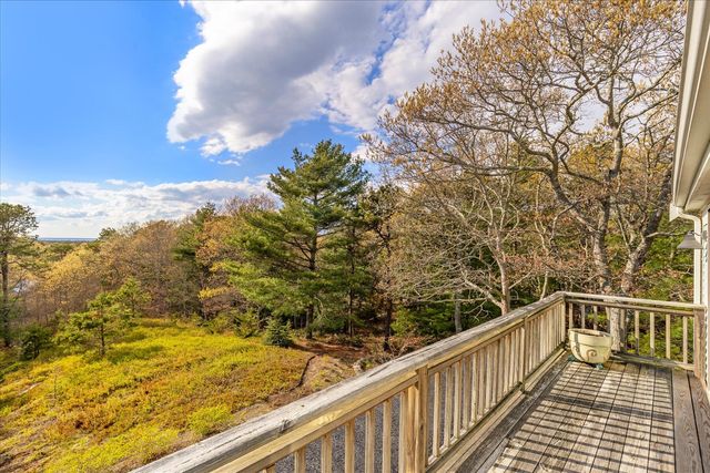 87 Rockledge Drive, North Falmouth, MA 02556