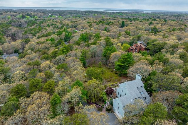 87 Rockledge Drive, North Falmouth, MA 02556