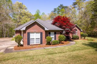 653 Lee Road 0613, Smiths Station, AL 36877