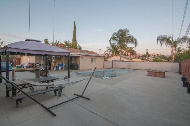 41931 Thornton, Hemet, CA 92544