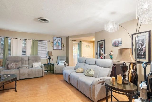 41931 Thornton, Hemet, CA 92544