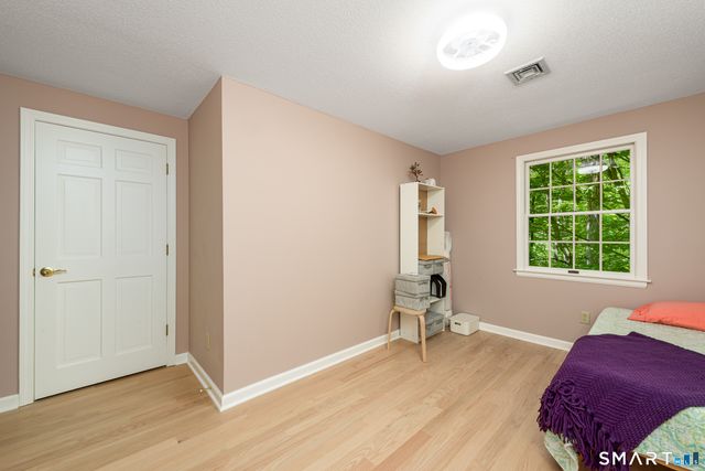 224 Lincoln Drive, Glastonbury, CT 06033