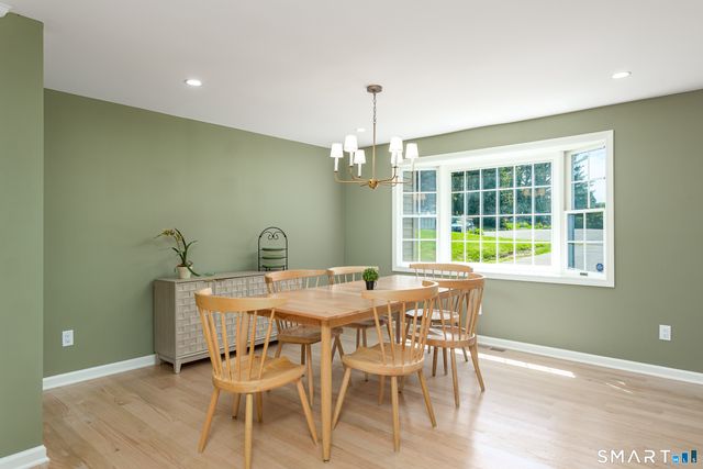224 Lincoln Drive, Glastonbury, CT 06033