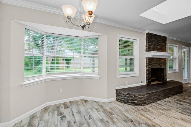 15702 Wandering Trail, Friendswood, TX 77546