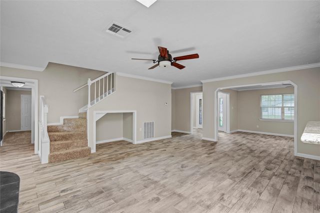 15702 Wandering Trail, Friendswood, TX 77546