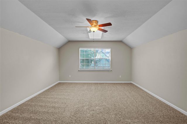 15702 Wandering Trail, Friendswood, TX 77546