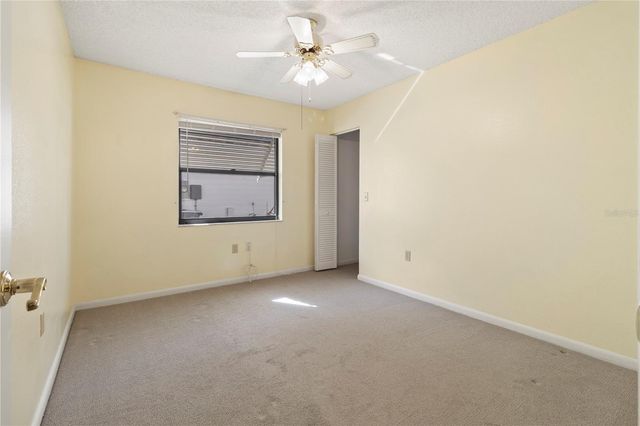 1678 COLONNADES CIRCLE N, Lakeland, FL 33811