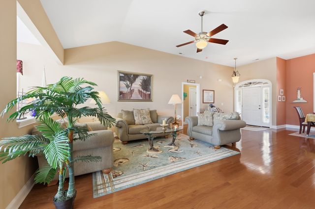 1216 Foxtail Dr., Longs, SC 29568