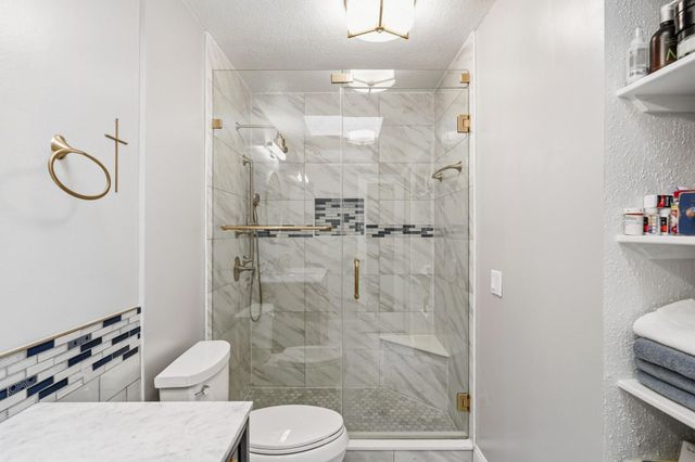 1537 Prairie Grove Drive, Houston, TX 77077