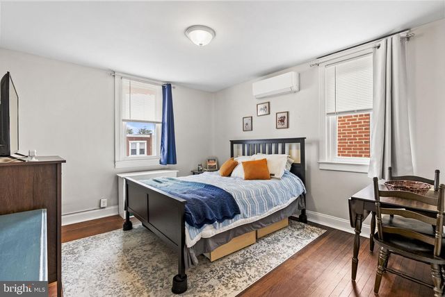 629 JAMESTOWN ST, Philadelphia, PA 19128