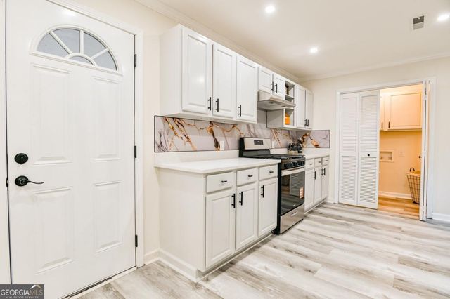 38 Red Oak Drive, Newnan, GA 30263
