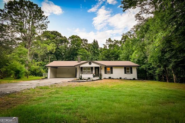 38 Red Oak Drive, Newnan, GA 30263