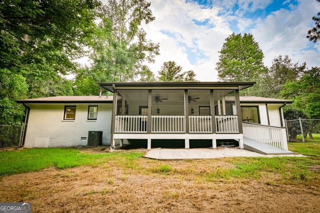 38 Red Oak Drive, Newnan, GA 30263
