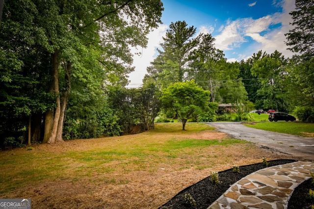 38 Red Oak Drive, Newnan, GA 30263