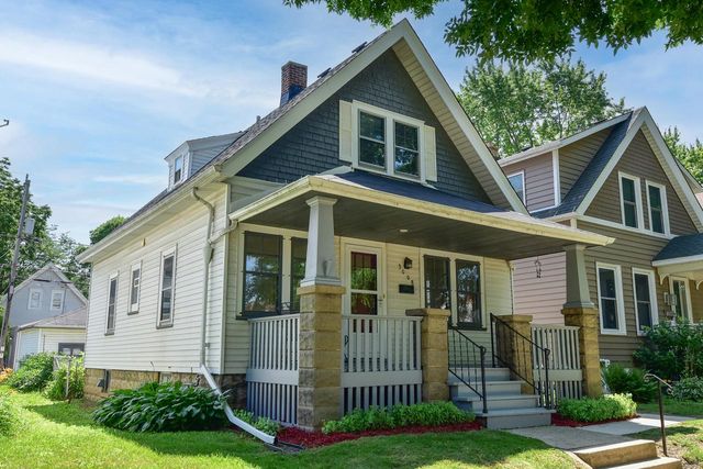3008 S Clement AVENUE, Milwaukee, WI 53207