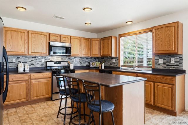 15642 E 98th Place, Commerce City, CO 80022
