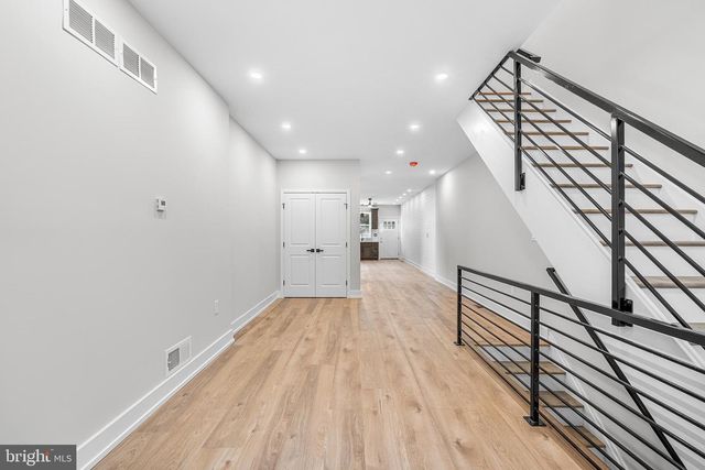 2551 SALMON ST, Philadelphia, PA 19125