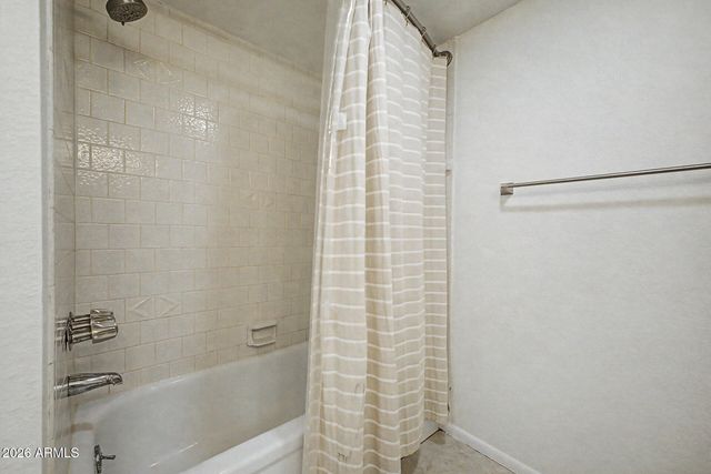 2225 E CATALINA Drive, Phoenix, AZ 85016