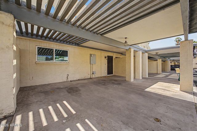 2225 E CATALINA Drive, Phoenix, AZ 85016