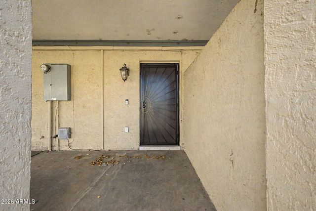 2225 E CATALINA Drive, Phoenix, AZ 85016