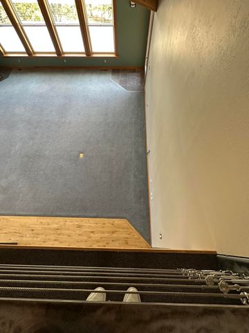 30 Steinman Drive, Ashland, OR 97520