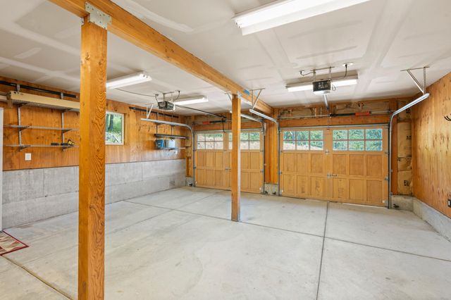 30 Steinman Drive, Ashland, OR 97520