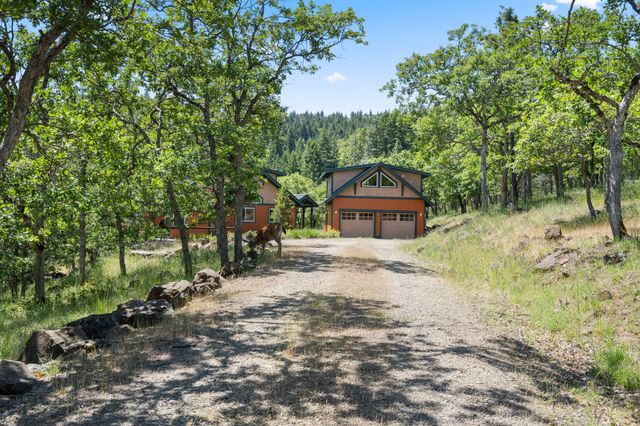 30 Steinman Drive, Ashland, OR 97520