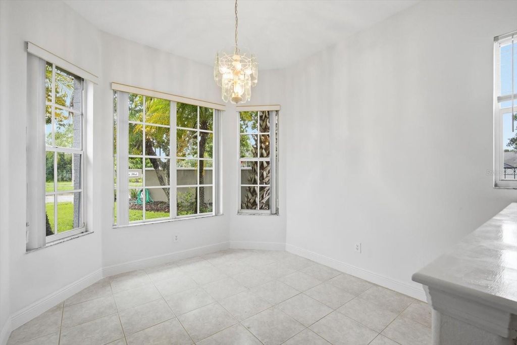 Image 27 of property listing at 14902 DEVONSHIRE WOODS PLACE, Tampa, FL 33624