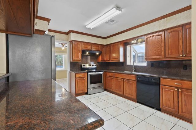12303 Barryknoll Lane, Houston, TX 77024