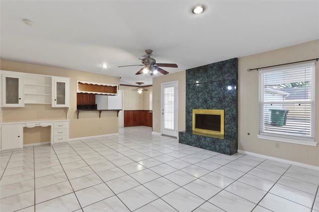 12303 Barryknoll Lane, Houston, TX 77024