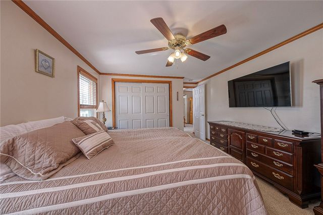 1616 Glenn St, North Fayette, PA 15057