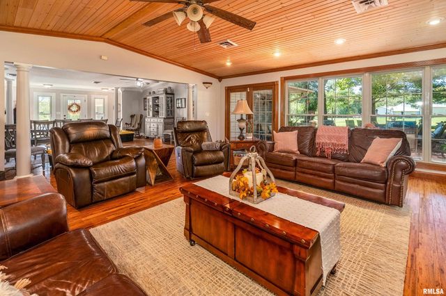 2585 Dylan Drive, Marion, IL 62959