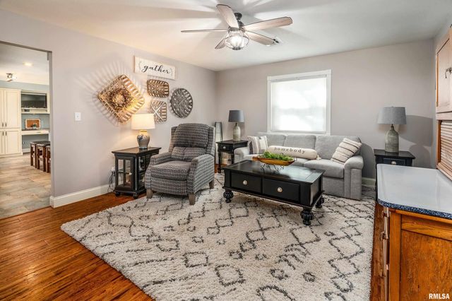 2585 Dylan Drive, Marion, IL 62959