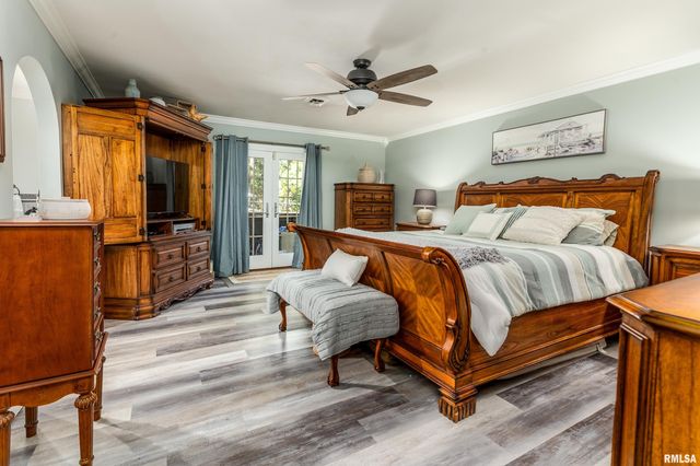 2585 Dylan Drive, Marion, IL 62959