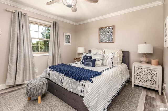 2585 Dylan Drive, Marion, IL 62959