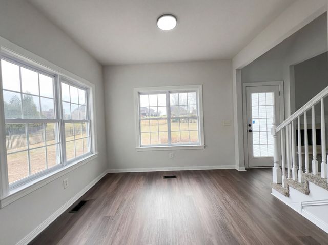 102 Riverbirch Ln, Hendersonville, TN 37075