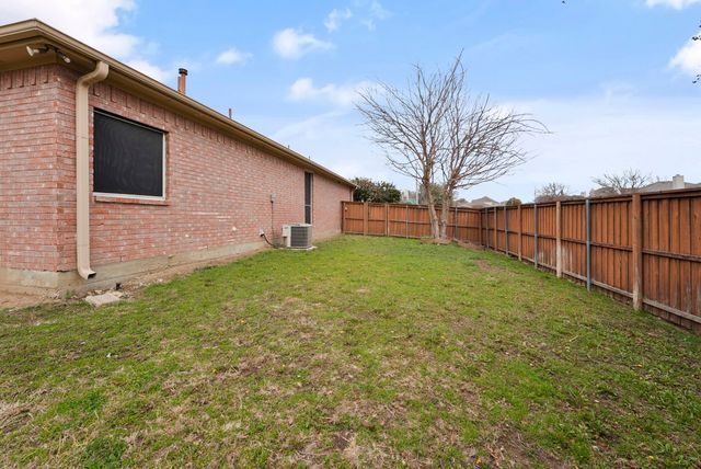 5501 Penwell Drive, Fort Worth, TX 76135