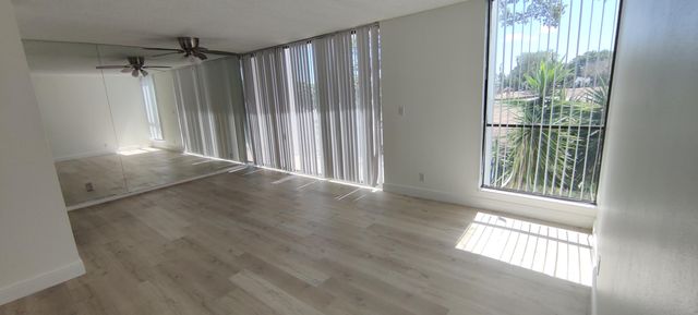 2310 Bridgewood Drive 2310, Boca Raton, FL 33434